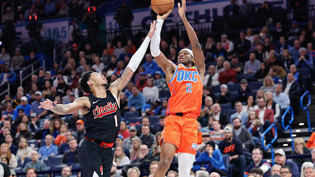 shai gilgeous alexander anfernee simons oklahoma city thunder portland trail blazers